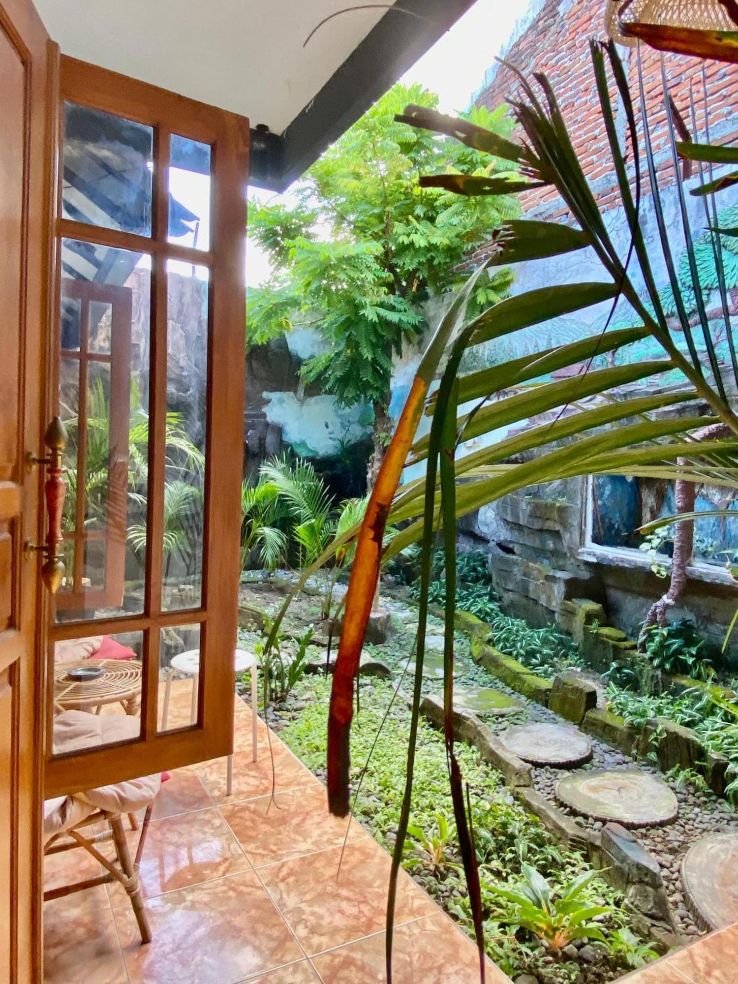 Zzz Pansiyon Banyuwangi  Dış mekan fotoğraf